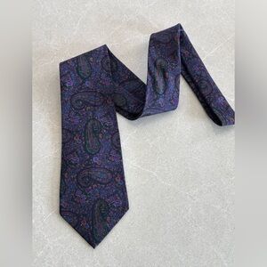 The Custom Shop Paisley Patterned Tie Purple Blue Black Vintage Silk Made in USA